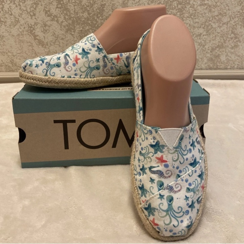 Toms Multicolor Seahorse Sea Life Print